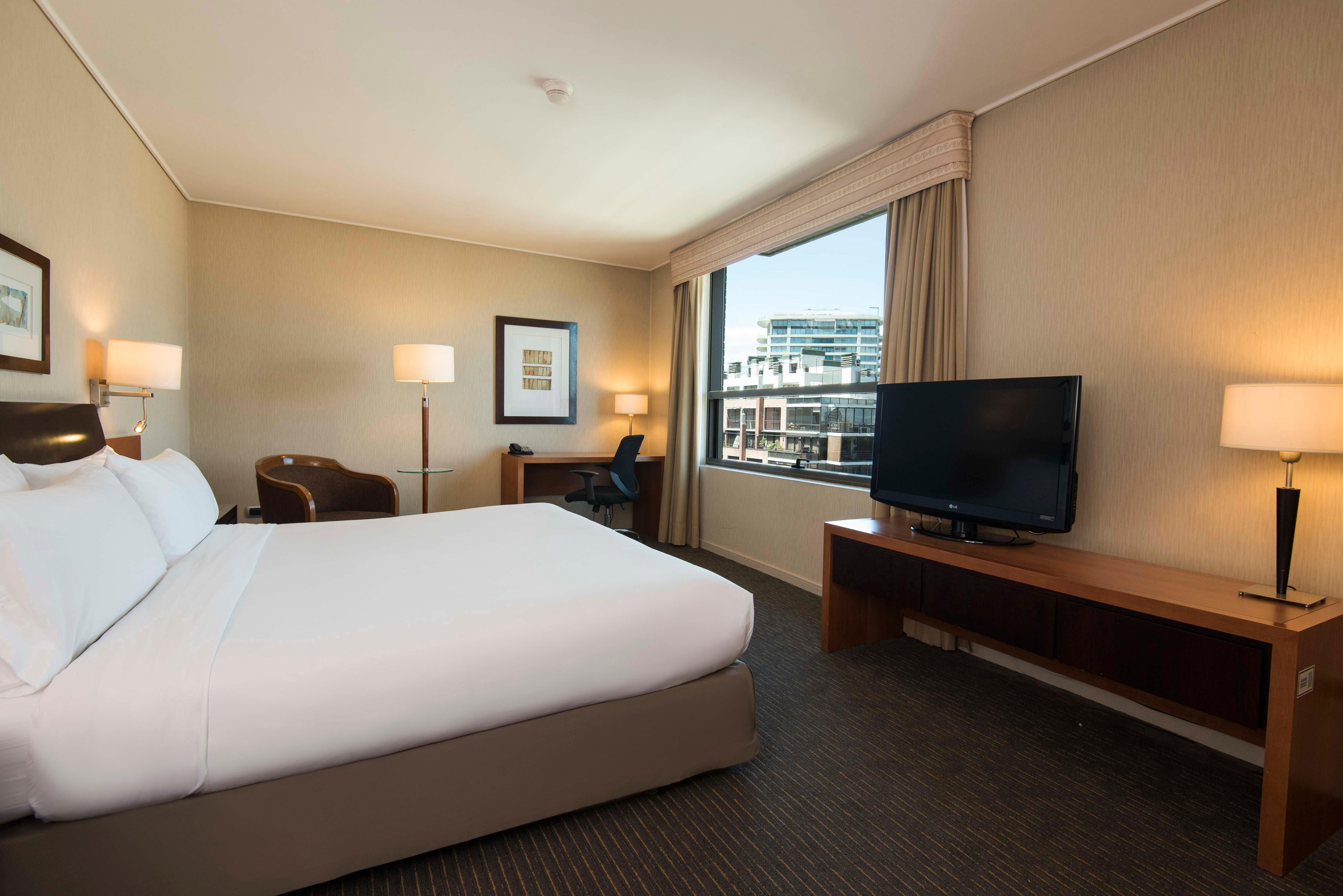 Holiday Inn Express Santiago Las Condes By Ihg Экстерьер фото