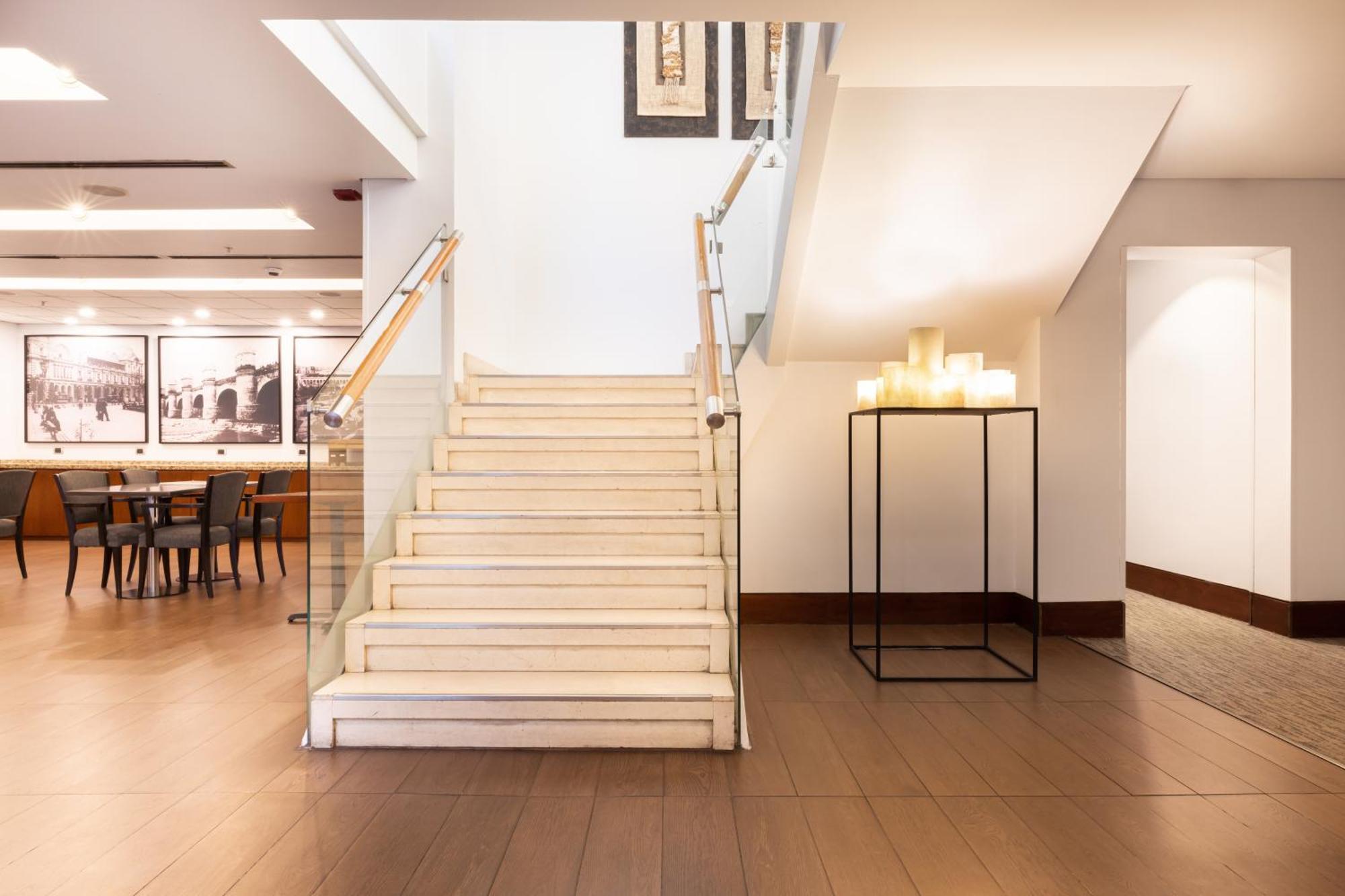 Holiday Inn Express Santiago Las Condes By Ihg Экстерьер фото