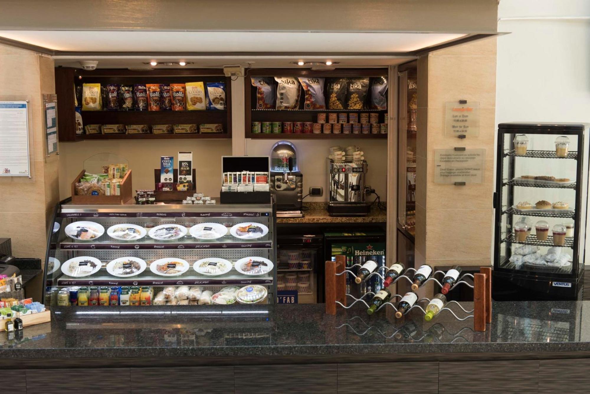 Holiday Inn Express Santiago Las Condes By Ihg Экстерьер фото