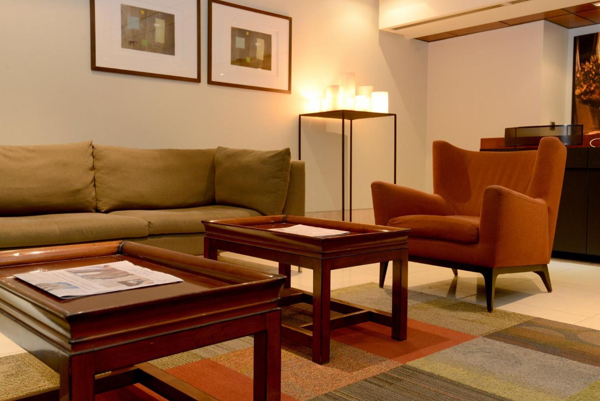 Holiday Inn Express Santiago Las Condes By Ihg Экстерьер фото
