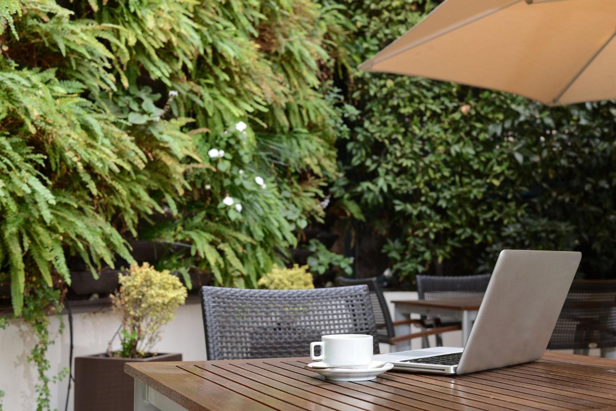 Holiday Inn Express Santiago Las Condes By Ihg Экстерьер фото