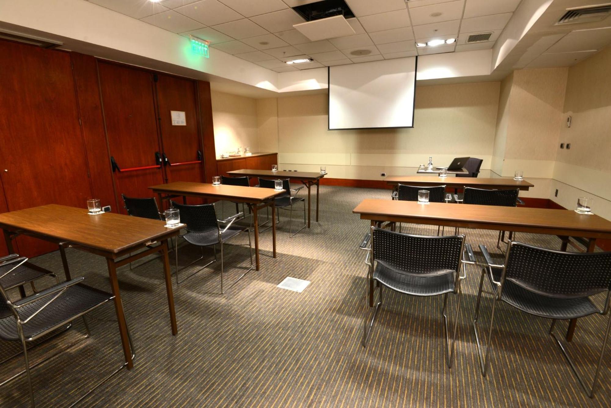 Holiday Inn Express Santiago Las Condes By Ihg Экстерьер фото