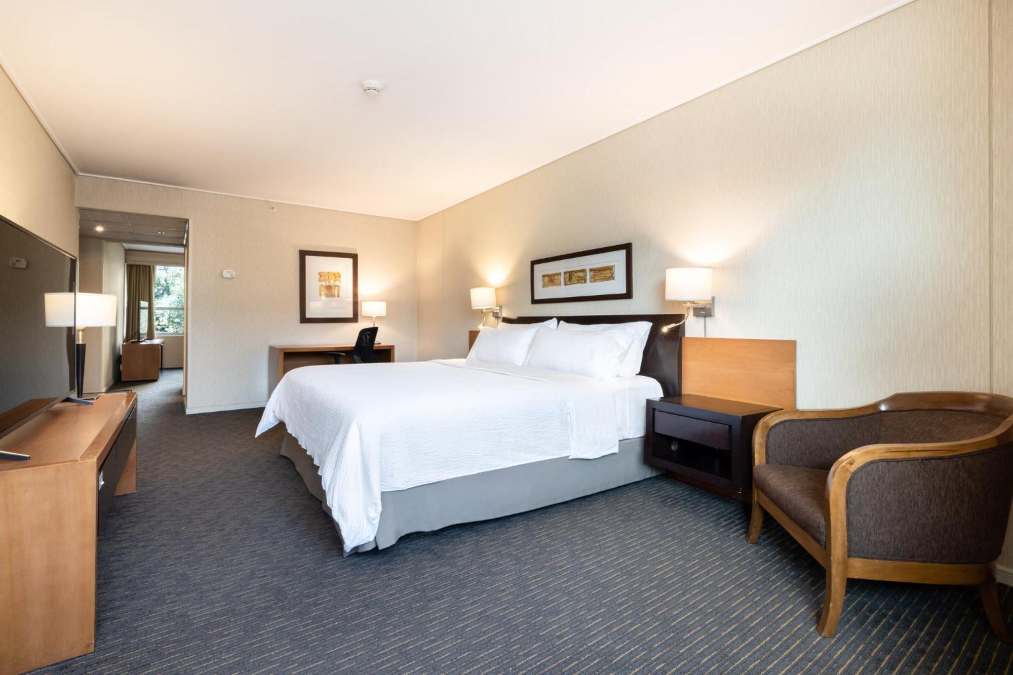 Holiday Inn Express Santiago Las Condes By Ihg Экстерьер фото