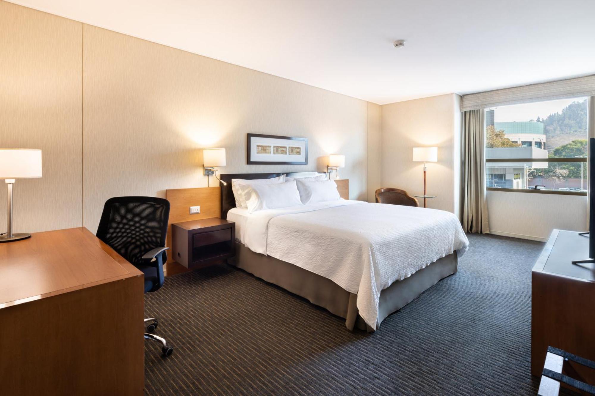 Holiday Inn Express Santiago Las Condes By Ihg Экстерьер фото